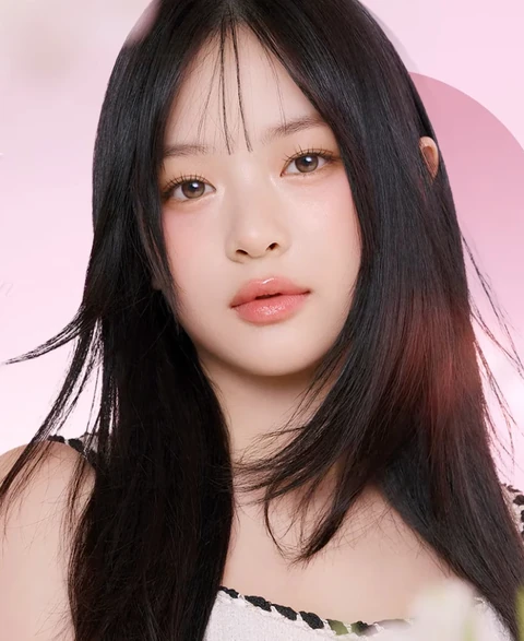 Hanni Pham