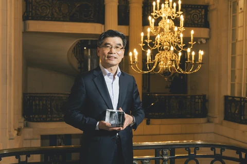 Ho Sung Song