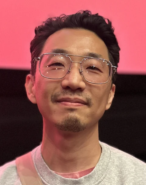 Lee Sung Jin