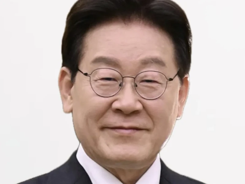 South Korean President Lee Jae Myung in a 2026 official portrait